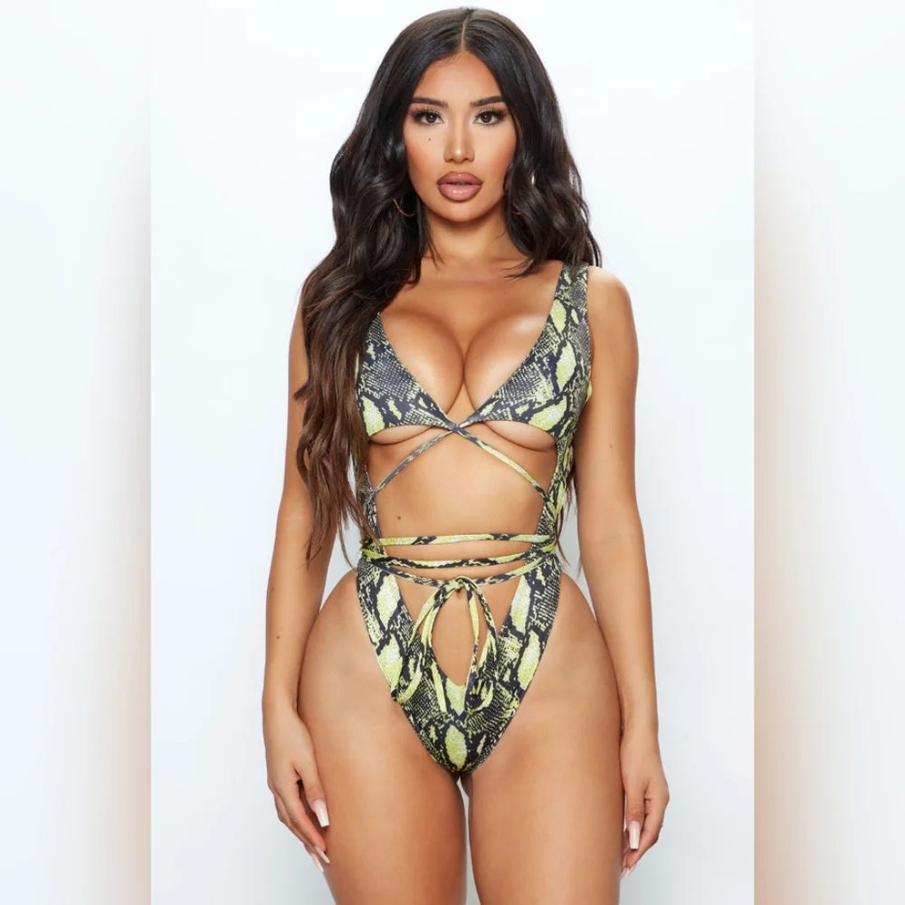 Nwt new fashion Nova cut out lace up one piece swimsuit high cut swimwear snake - Picture 7 of 12